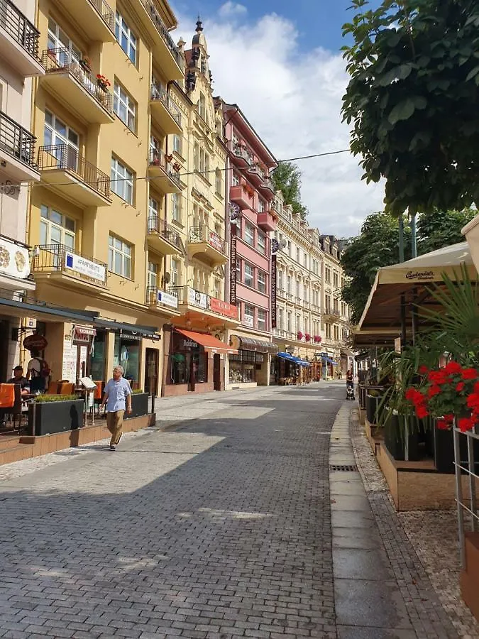 Madonna Apartments Karlovy Vary