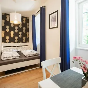 apartments-hadikgasse.vienna-besthotels.com/